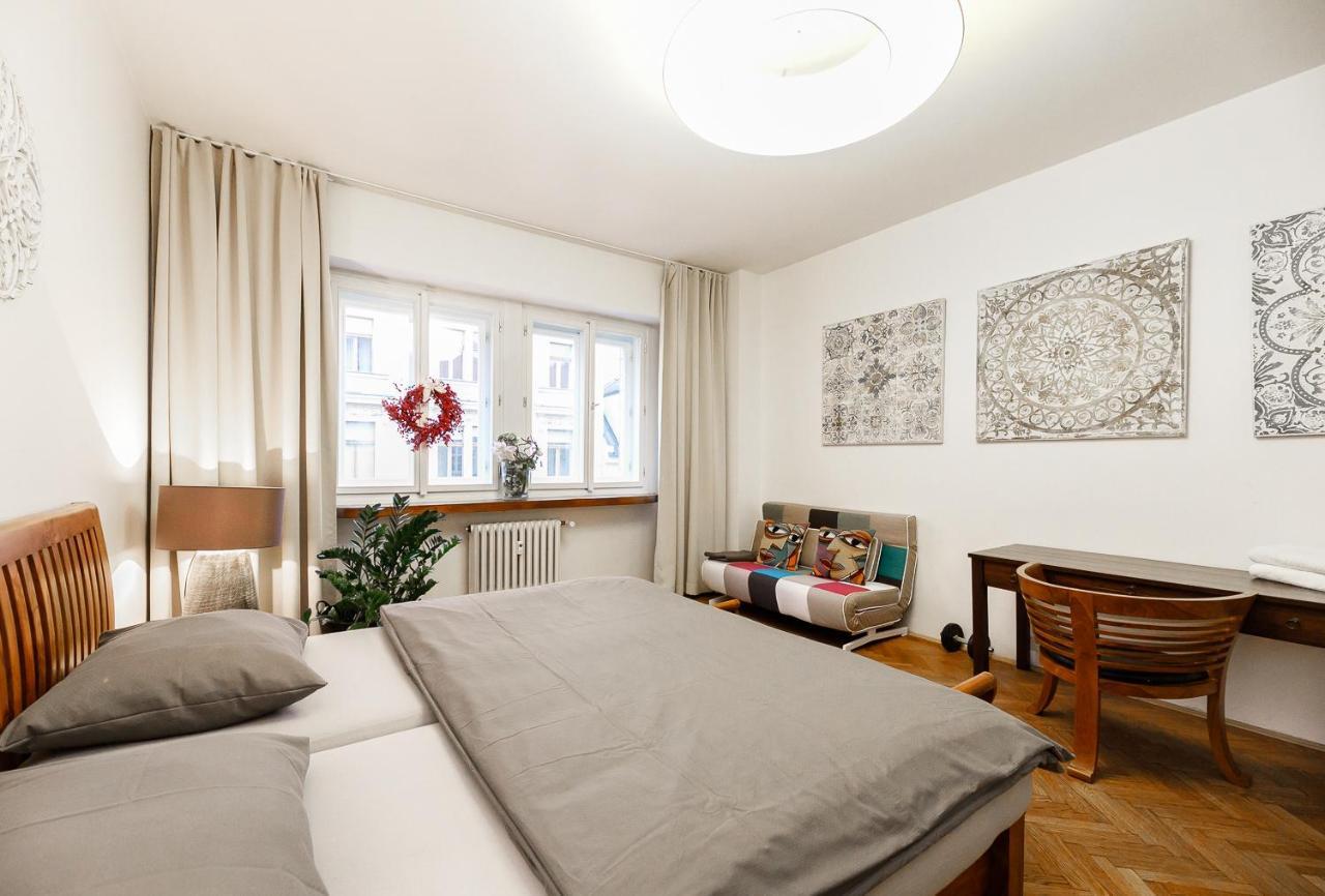 Luxury Apartment Dlouha Прага Экстерьер фото